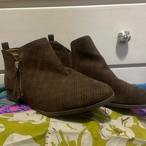 Like new booties